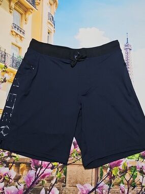 Hylete Above Knee Blue Drawstring Shorts‎ Size Medium